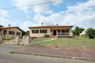  Maison à louer 4 pièces 116 m²