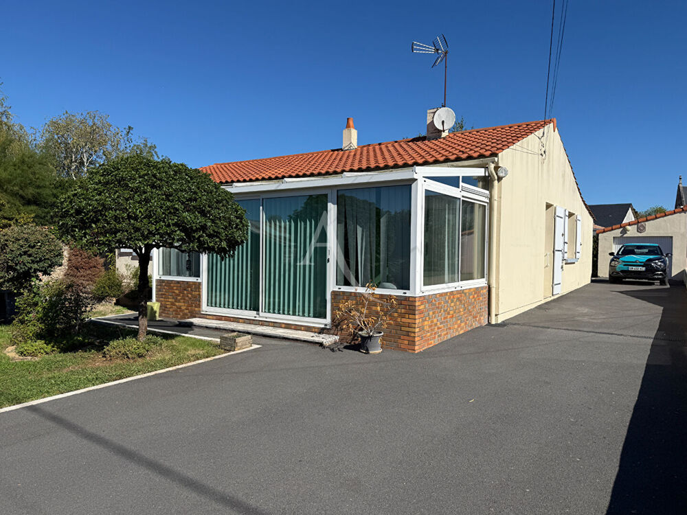 Maison Saint Georges De Pointindoux 5 pièce(s) - 99 m²