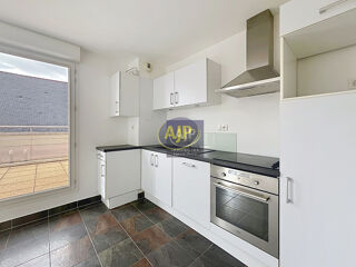  Appartement à louer 3 pièces 66 m²