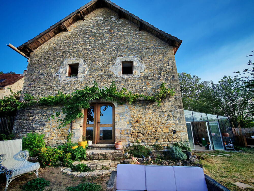 Vente Maison Ancienne grange rénovée esprit loft Saint robert
