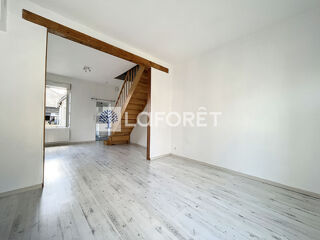  Maison  louer 2 pices 54 m