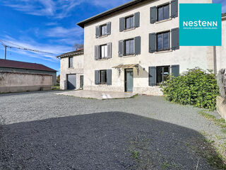 Maison 8 pièces 226 m² · à Montrond-les-Bains · 226 m² · 349 000 €