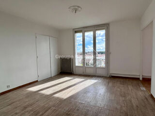  Appartement  vendre 4 pices 70 m