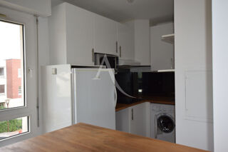  Appartement à louer 1 pièce 37 m²