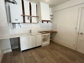  Appartement à louer 3 pièces 61 m²