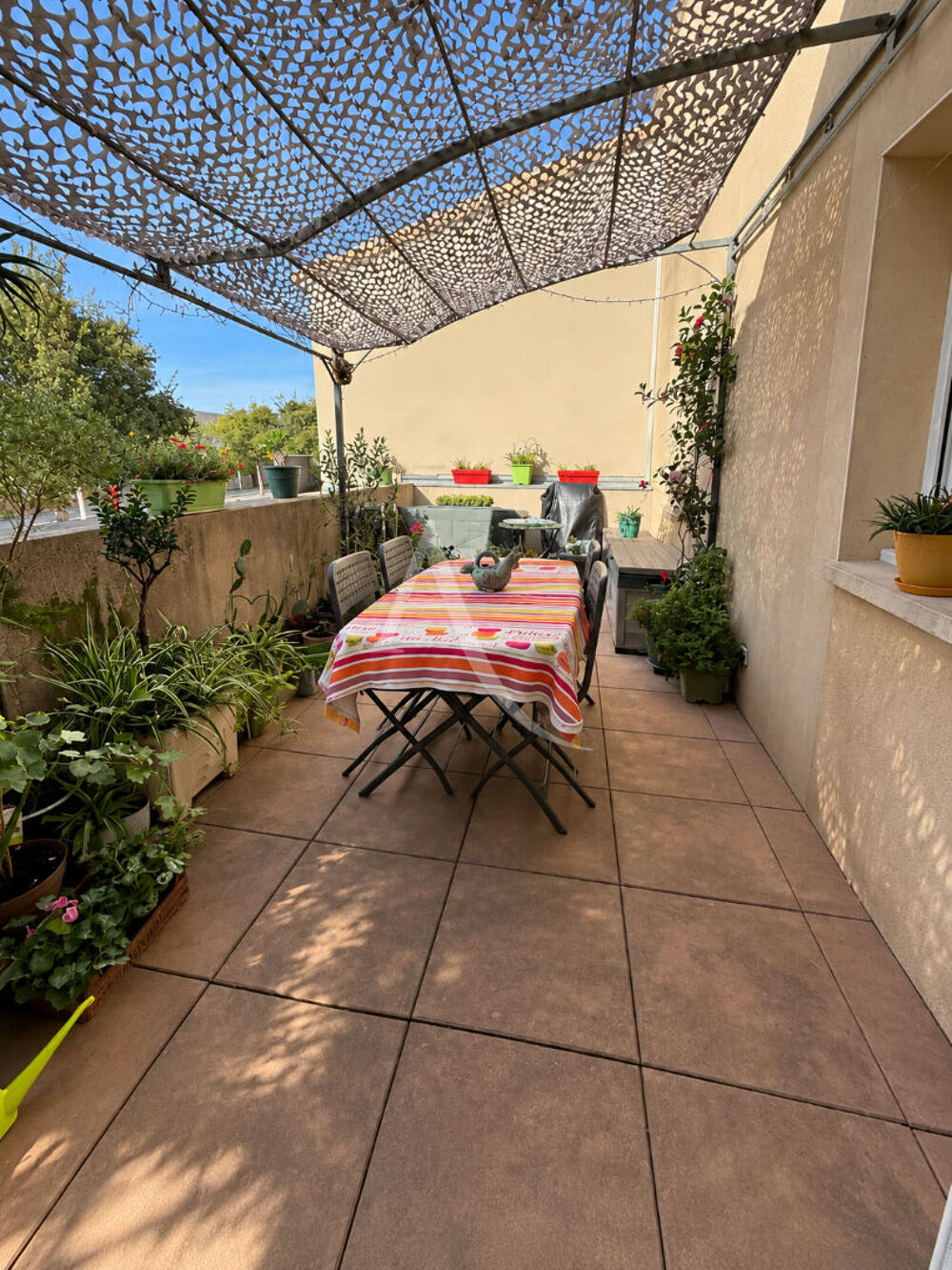 Vauvert T3 actuellement loué avec terrasse et garage