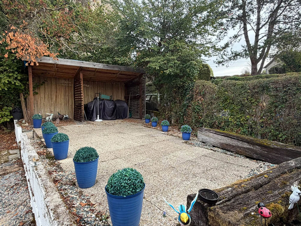 Vente Maison CREUSE ? LA CELLE-DUNOISE ? CHARMANTE MAISON ENTIÈREMENT RÉNOVÉE AU C?UR D'UN MAGNIFIQUE VILLAGE EN BORD DE RIVIÈRE La celle dunoise