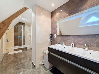  Maison à vendre 7 pièces 167 m²