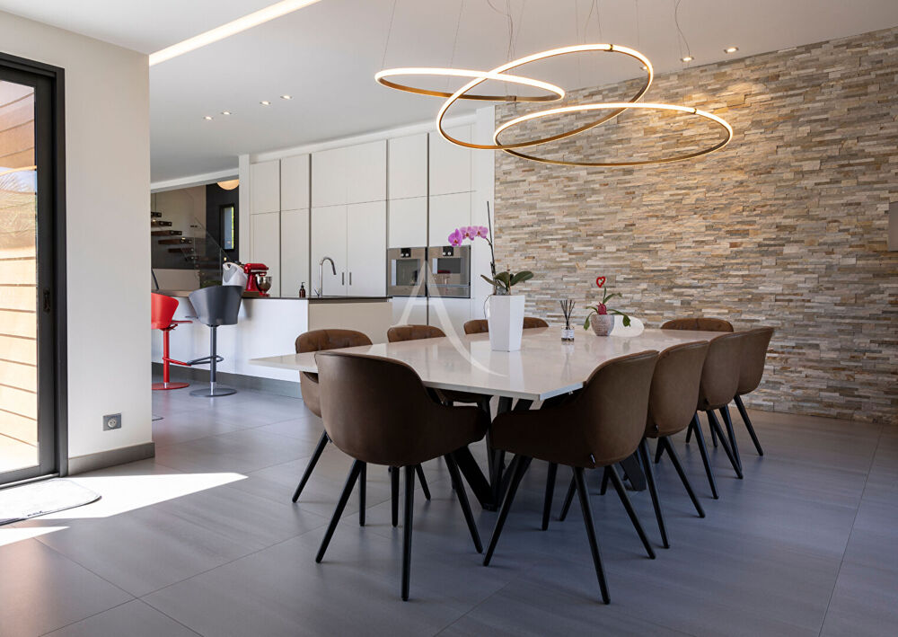 AGGLO BLOIS SUD PROPRIÉTÉ CONTEMPORAINE DE PRESTIGE