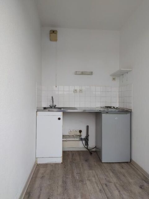  Appartement  louer 1 pice 28 m