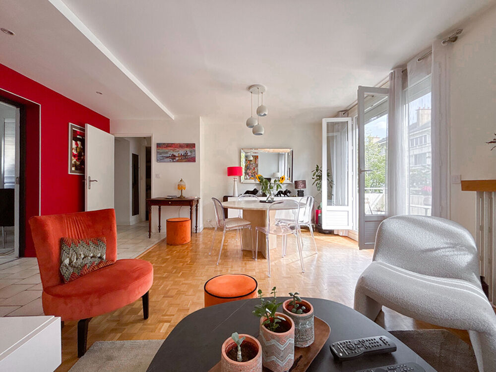 Vente Appartement A vendre - Appartement T3 de 68 m² avec balcon, cave et grenier dans résidence avec ascenseur 