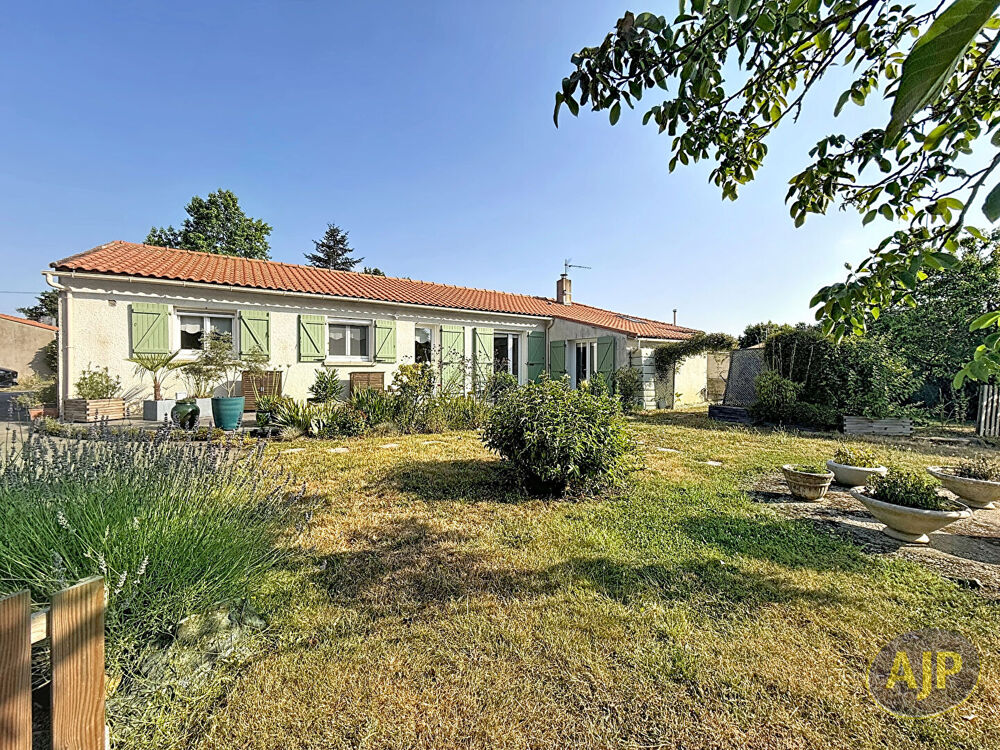 Maison Saint Mars De Coutais 216m2