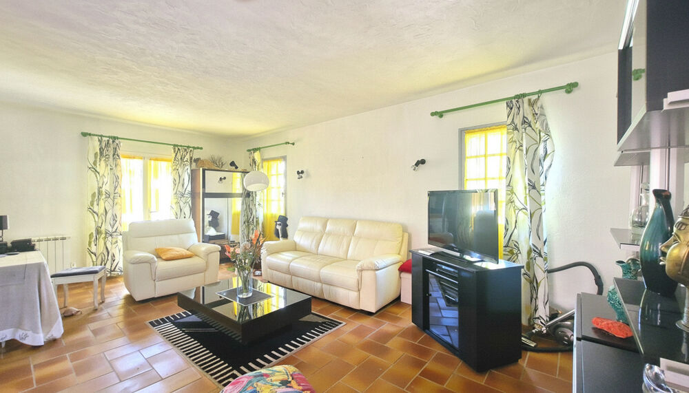 Vente Maison Maison Frejus 3 pièce(s) 110.65 m2 + sous-sol 118m² environ Frejus