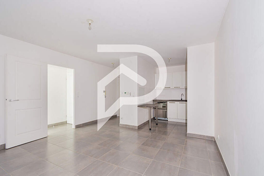 Vente Appartement T2 44.87 m2 - LES CATALANS 13007 MARSEILLE + en sus place de parking en sous sousl Marseille 7