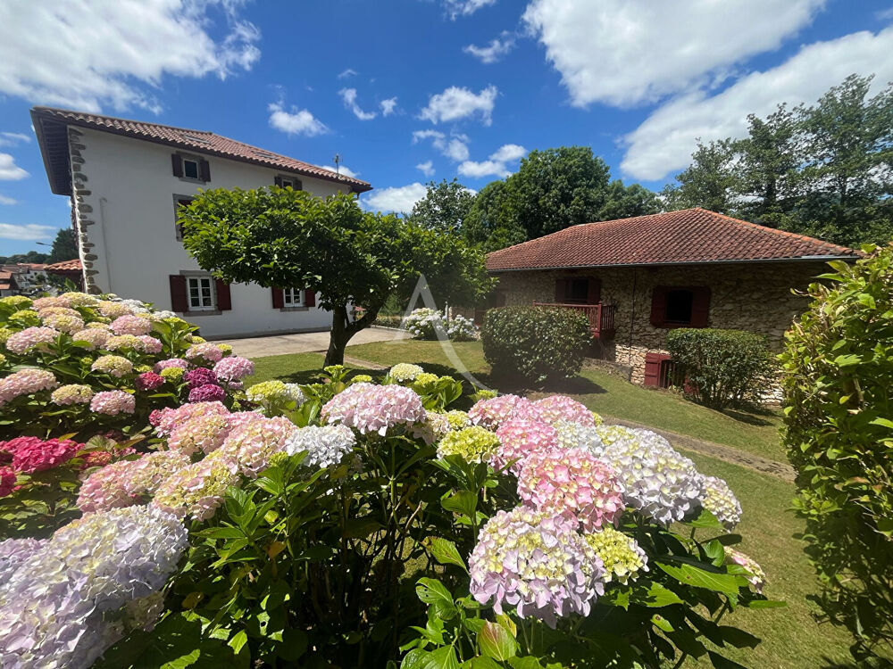 Maison 4 pièces 719 m² · à Louhossoa · 719 m² · 580 000 €