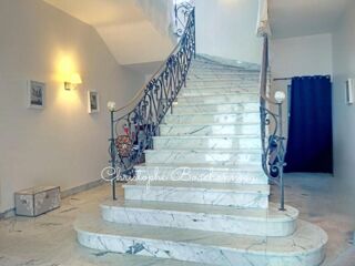  Villa � vendre 8 pi�ces 310 m�