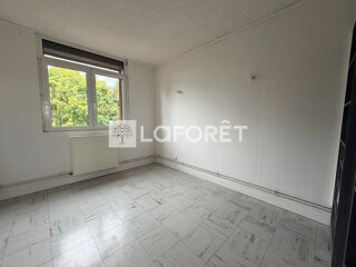  Appartement à louer 3 pièces 57 m²
