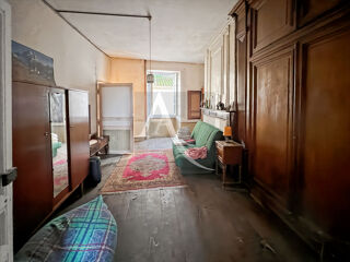  Maison  vendre 9 pices 250 m