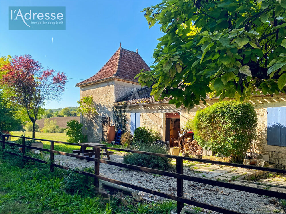 Vente Maison Maison Quercynoise avec pigeonnier et piscine - proche Montcuq Porte du quercy