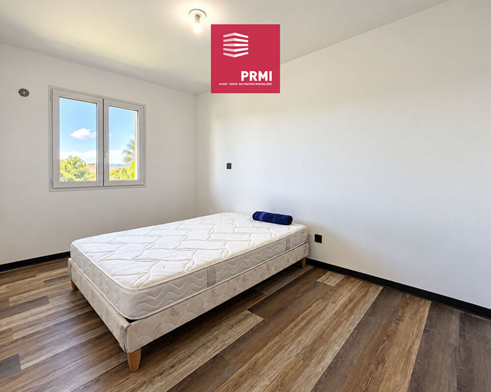 Vente Appartement Sainte-Suzanne : Appartement T3 Résidence Martin Pécheur avec 2 places de parkings Sainte suzanne