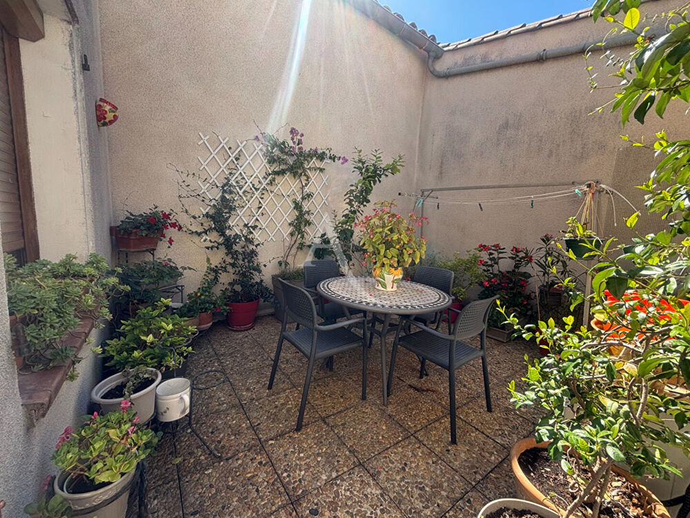 Maison 6 pièces 161 m² · à Douzens · 161 m² · 118 000 €