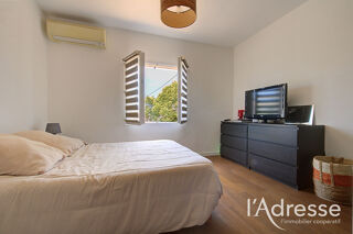  Maison à vendre 11 pièces 368 m²