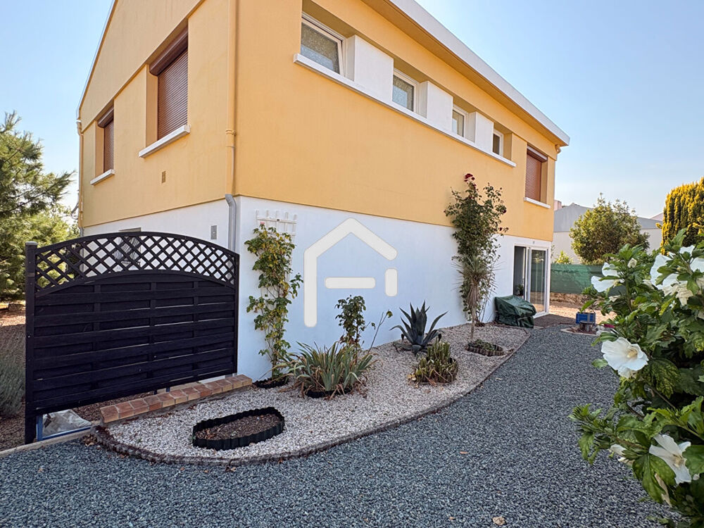 Maison 5 pièces à vendre à Le Champ Saint Père - Réf 7760