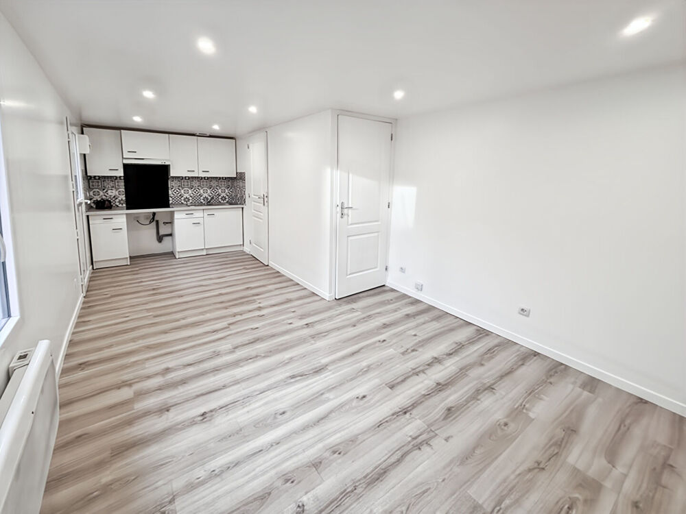 À LOUER - APPARTEMENT - CORBEIL ESSONNES