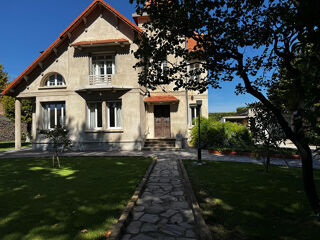  Maison  vendre 7 pices 191 m