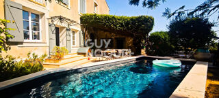  Maison à vendre 15 + pièces 481 m²