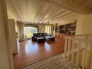  Maison  vendre 5 pices 206 m