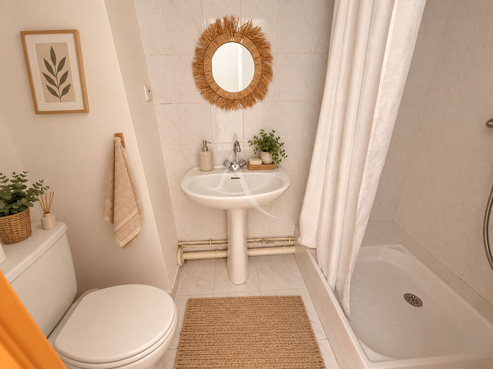 Vente Appartement Appartement Type 4 en Duplex ascenseur parking et cave sur La Chaume Les sables d olonne