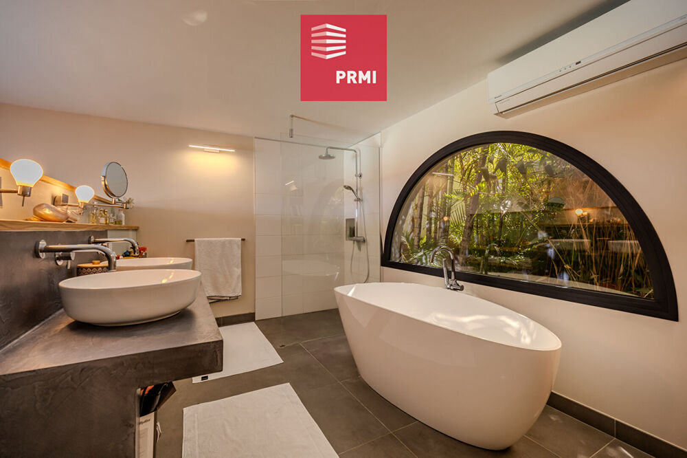 � vendre  Maison Saint-Gilles Les Bains (97434)