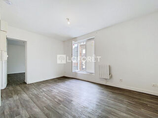  Appartement à louer 3 pièces 45 m²