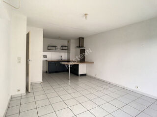  Appartement à louer 2 pièces 43 m²
