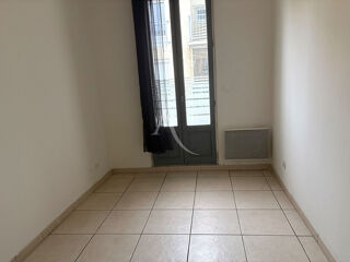  Appartement à louer 2 pièces 33 m²