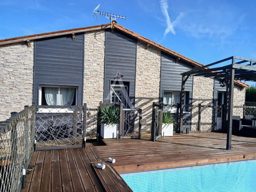 Vente Maison Maison Mouzeuil-saint-martin - 4 chambres - 127 m² Mouzeuil saint martin