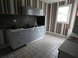  Maison à louer 4 pièces 101 m²