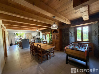 Vente Maison Maison Cussac 6 pièce(s) 186 m2 Cussac
