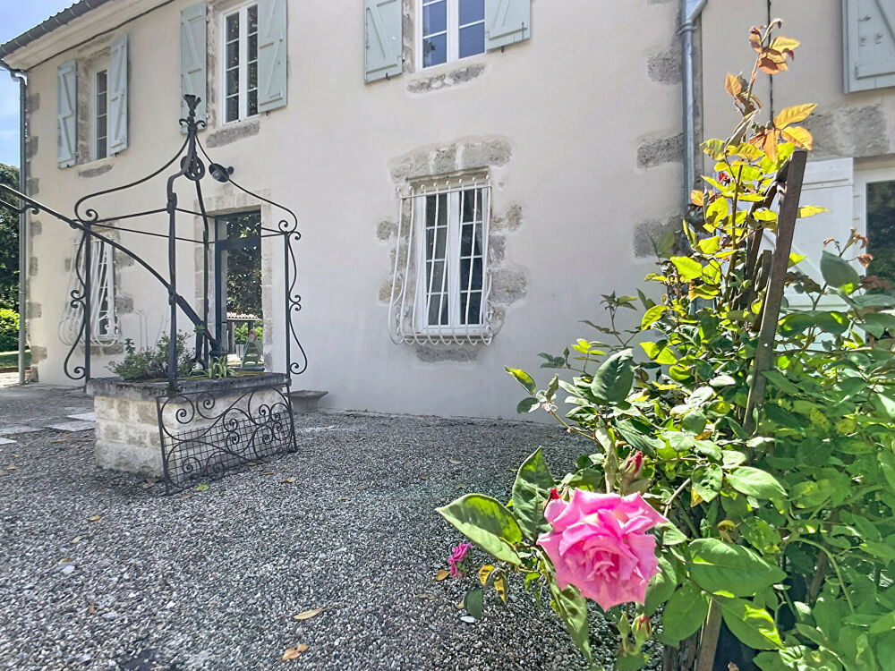 Maison de maître exceptionnelle à vendre à Nérac - 5 chambres, piscine, grand terrain