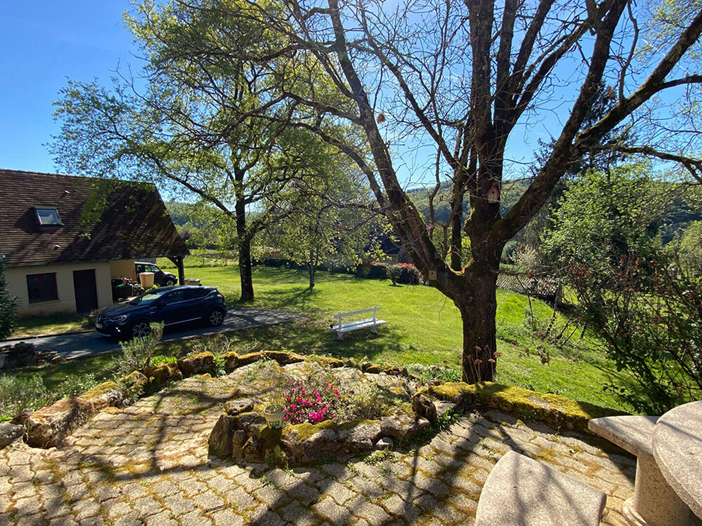 Maison Tursac 5 pièce(s) 140 m2