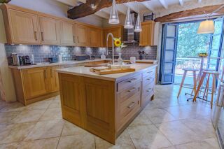  Maison à vendre 7 pièces 317 m²