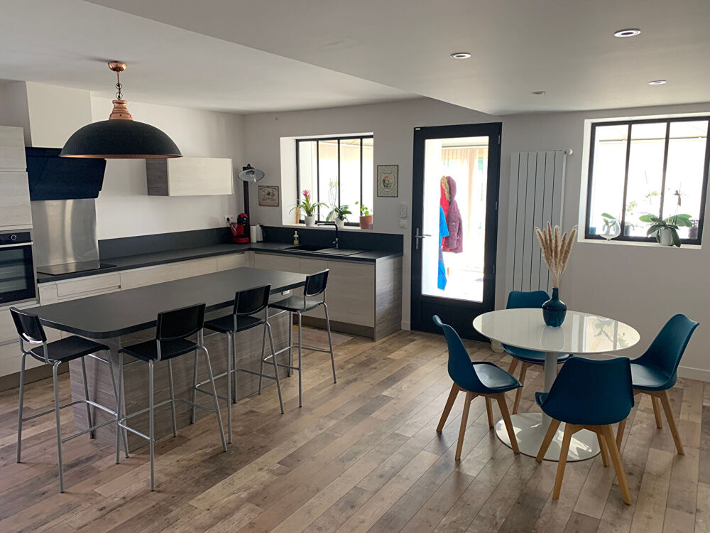 Maison Tonnay-Charente 4 pièce(s) 123m²