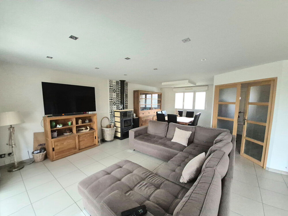 Maison 5 pièces 121 m² · à Noyelles Godault · 121 m² · 326 900 €