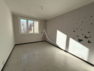  Appartement à louer 5 pièces 114 m²