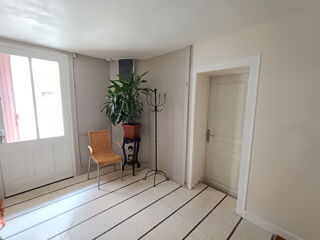  Immeuble à vendre 8 pièces 237 m²