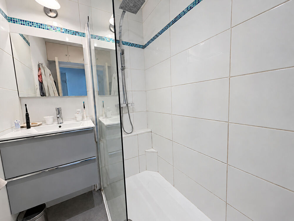 Vente Appartement Appartement Les Issambres T2 35.11 m2 - VUE MER - LOGGIA Les issambres