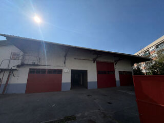  Immeuble à vendre 10 pièces 350 m²