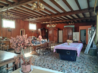  Immeuble à vendre 15 + pièces 534 m²