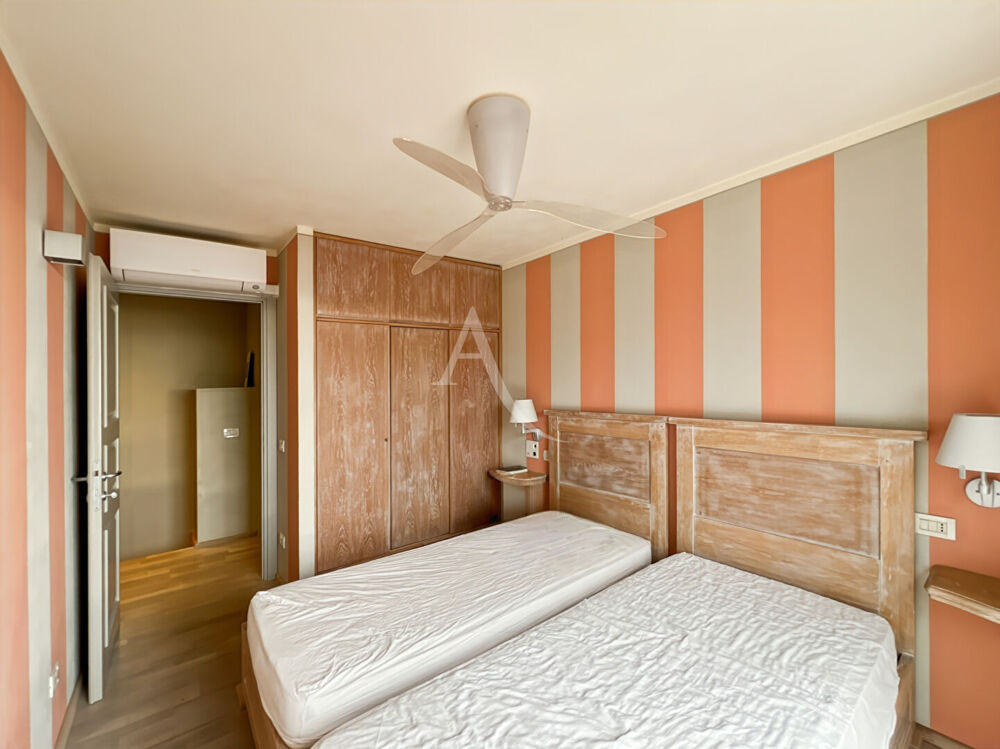 � vendre  Maison Th�oule-sur-Mer (06590)